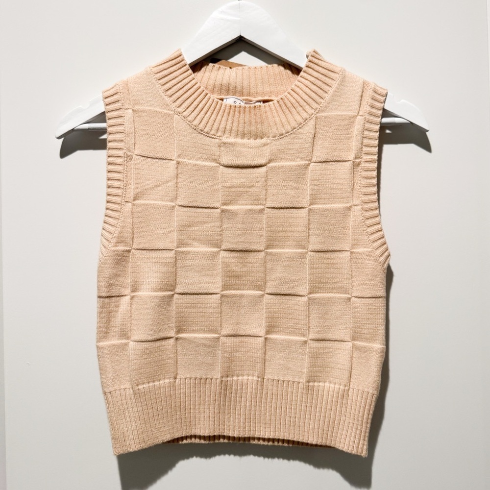 Sage the label suddenly I see vest NWT